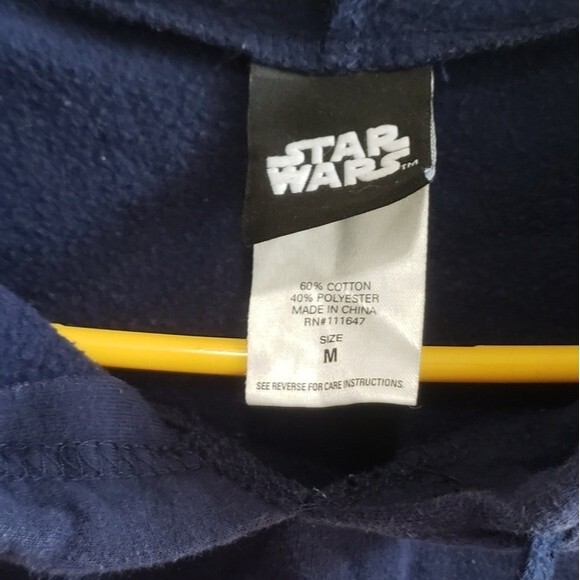 Star wars pull over sweatshirt hoodie size medium - Picture 3 of 3